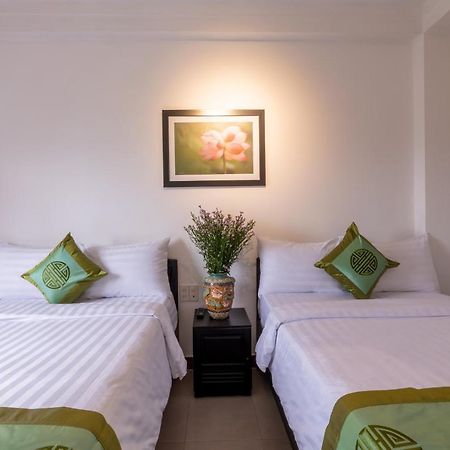 Charming Riverside Hotel เว้ ภายนอก รูปภาพ