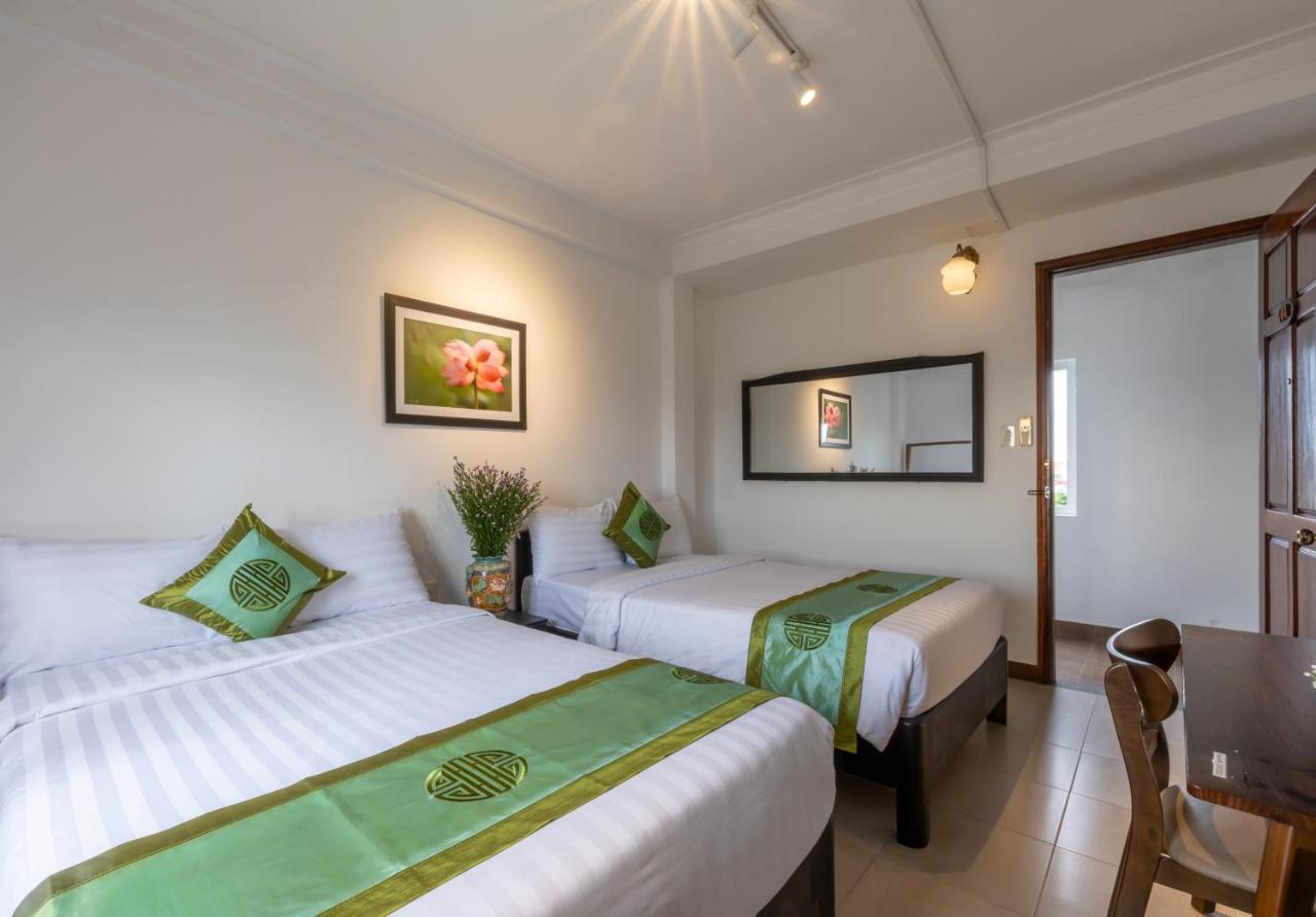 Charming Riverside Hotel เว้ ภายนอก รูปภาพ