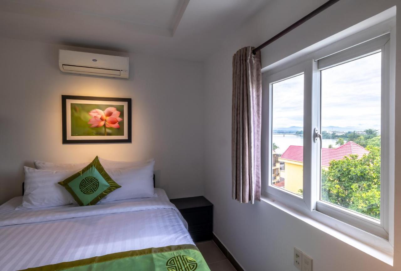 Charming Riverside Hotel เว้ ภายนอก รูปภาพ