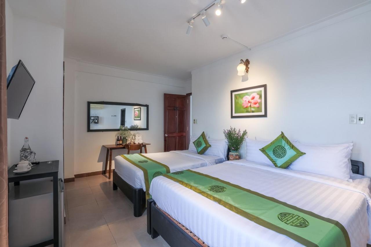 Charming Riverside Hotel เว้ ภายนอก รูปภาพ