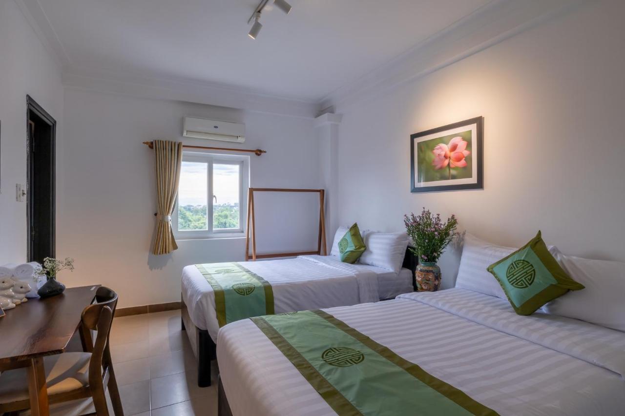 Charming Riverside Hotel เว้ ภายนอก รูปภาพ